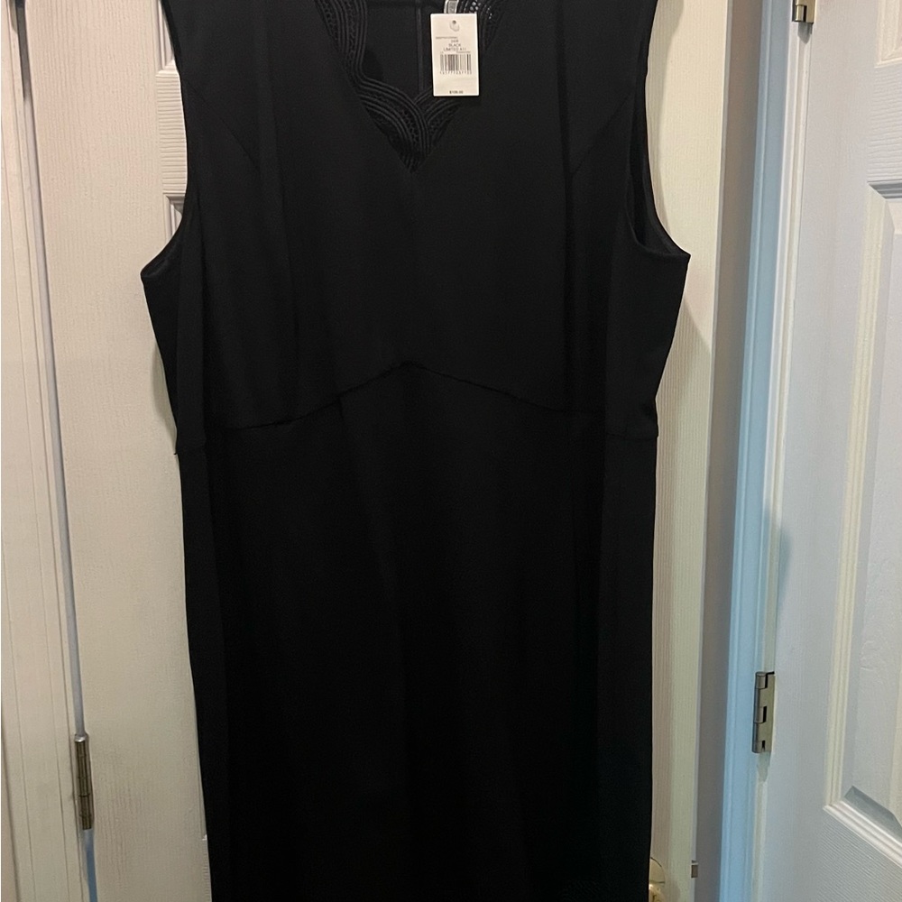 Sleeveless Black Dress